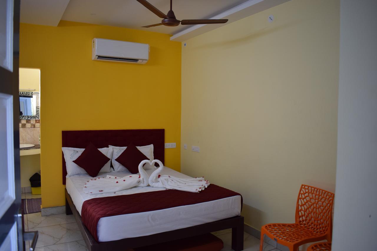 Wind Chimes Hotel Kuilapalayam Buitenkant foto